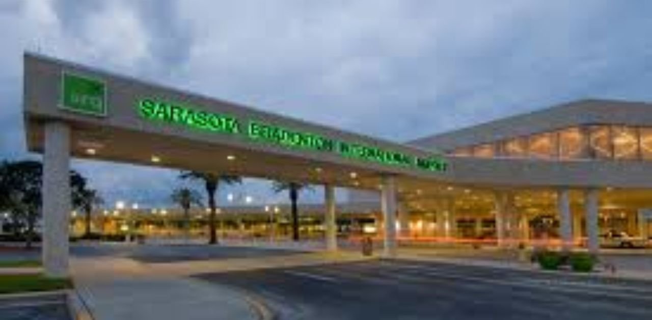 Frontier Airlines SRQ Terminal