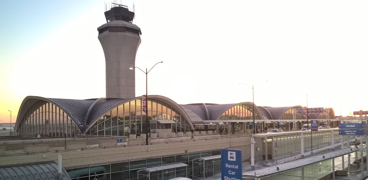 Spirit Airlines STL Terminal